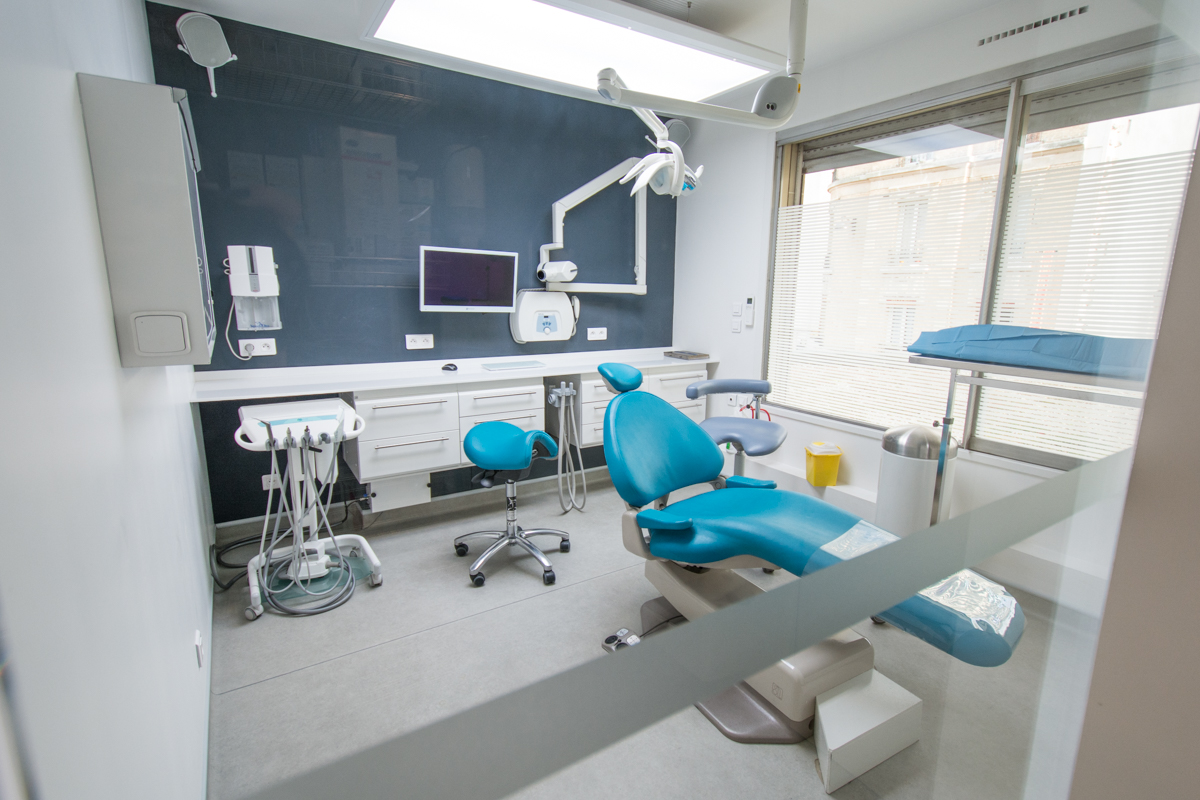 Dr Patrick FOURNIER Chirurgien dentiste Paris 20